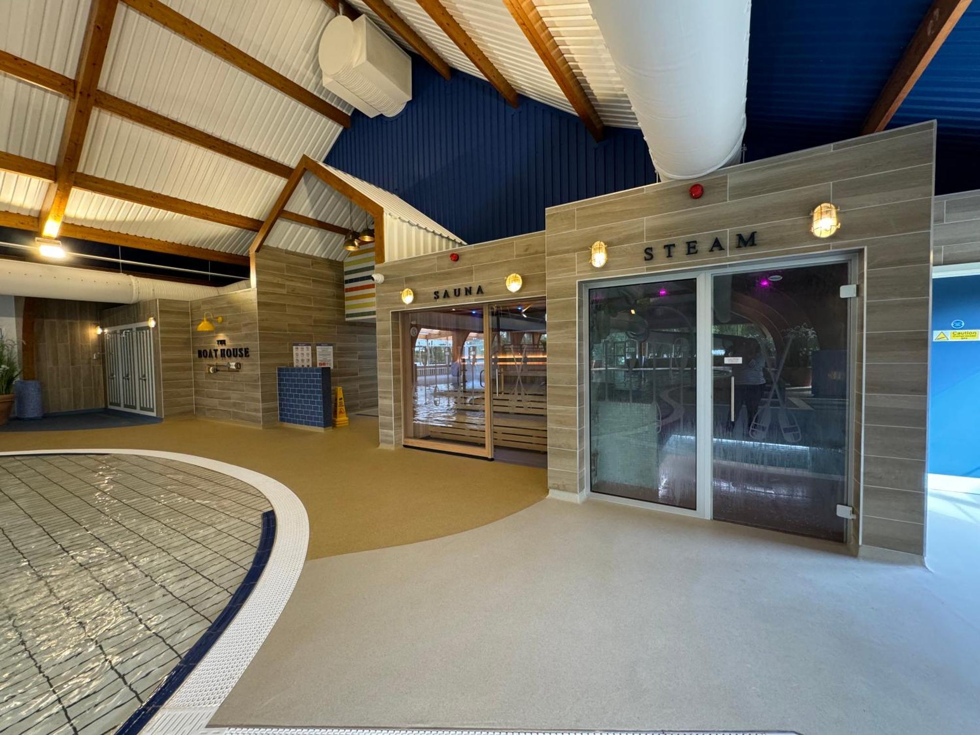 Reeds View Holiday Lodge South Cerney Extérieur photo